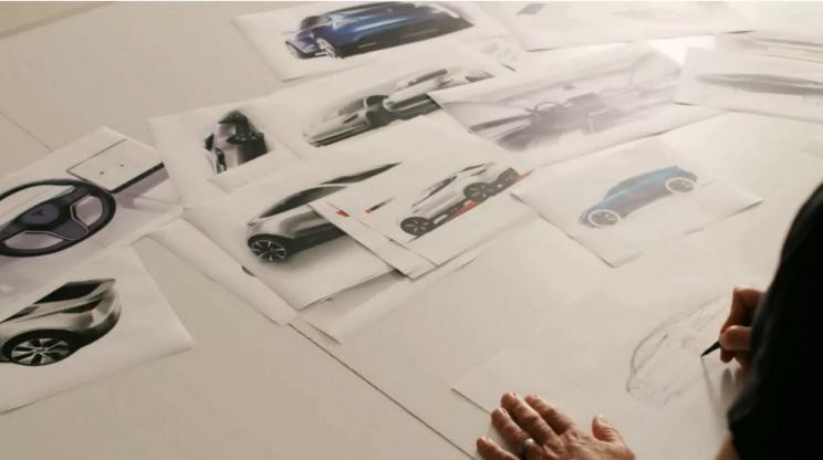 Официальное видео раскрывает предполагаемый эскиз дизайна автомобиля Tesla