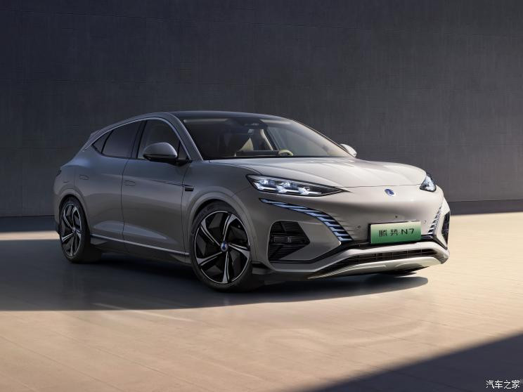 騰勢(shì)汽車 騰勢(shì)N7 2023款 基本型