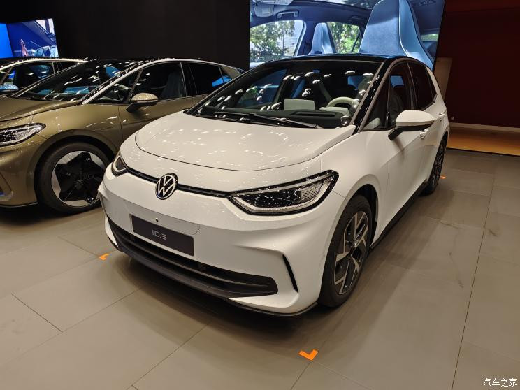 Новый Volkswagen ID.3, выпущенный за рубежом в четвертом квартале, официально дебютирует.