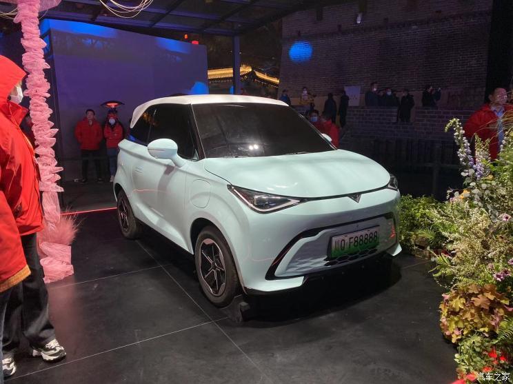 Представлены два новых электромобиля Кайи, выпущенные в июне.