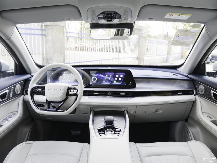 奇瑞汽車 瑞虎8 PRO新能源 2023款 DP-i 基本型