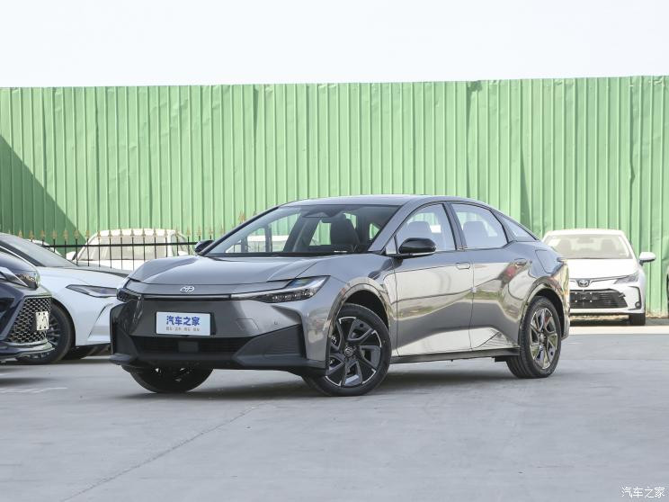 FAW Toyota Toyota bZ3 2023 года, 616 км, дальний пробег PRO