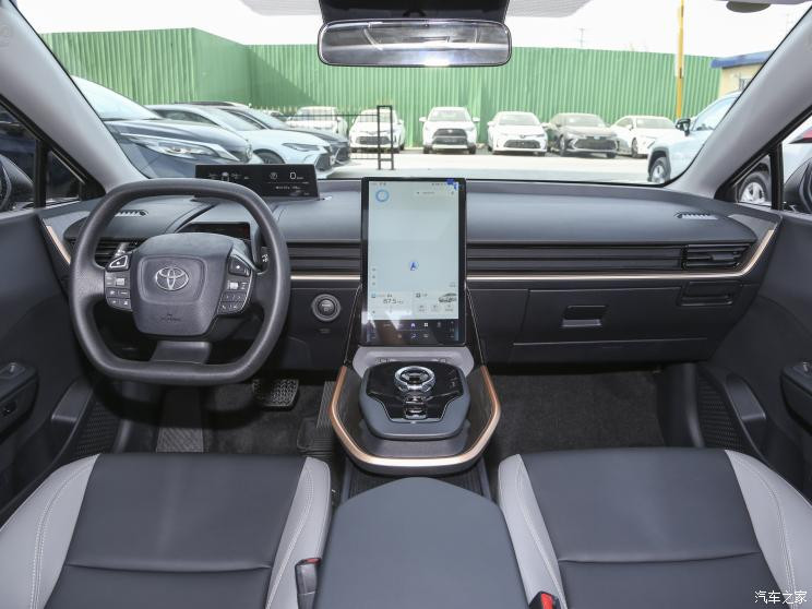 FAW Toyota Toyota bZ3 2023 года, 616 км, дальний пробег PRO
