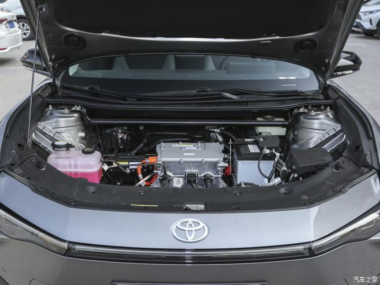 FAW Toyota Toyota bZ3 2023 года, 616 км, дальний пробег PRO