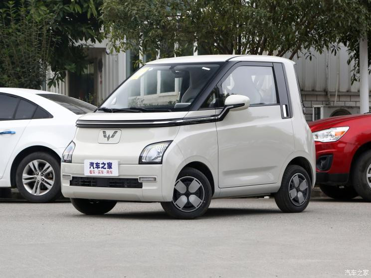 上汽通用五菱 五菱Air ev晴空 2023款 兩座-標(biāo)準(zhǔn)版