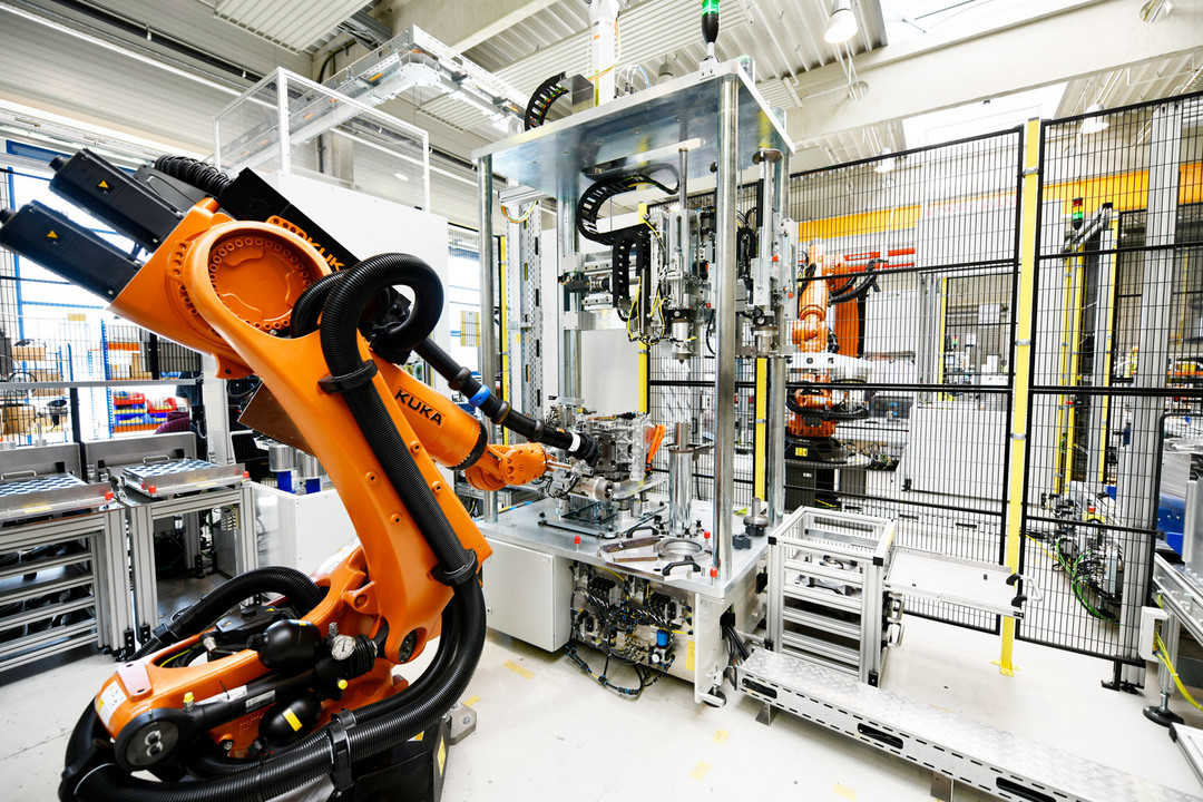 Интеллектуальное промышленное программное обеспечение Junpu расширяет возможности интеллектуального производства, а электропривод Mercedes-Benz производство Повышение эффективности на 17 %