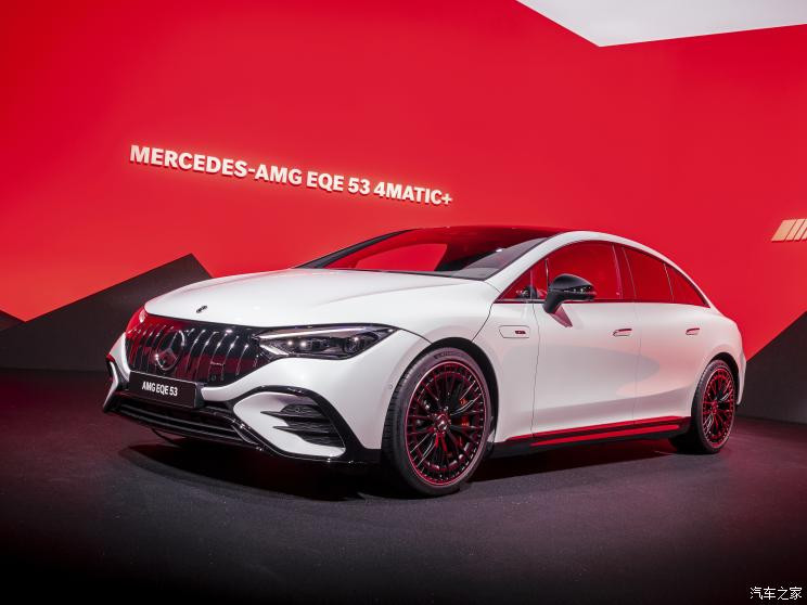 梅赛德斯-AMG 奔驰EQE AMG 2022款 AMG EQE 53 4MATIC+