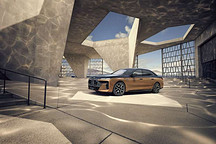宝马史上最强电动车,创新纯电动BMW i7 M70L全球首发