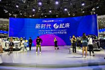 可电可油,续航超1000km,抢先实拍广汽传祺E9丨智驾开箱