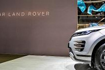 细节提升配置更强,实拍路虎极光L、发现运动丨智驾开箱