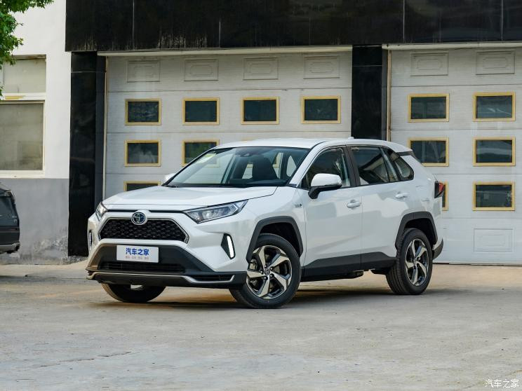 一汽豐田 RAV4榮放雙擎E+ 2022款 2.5L 兩驅(qū)都市Pro