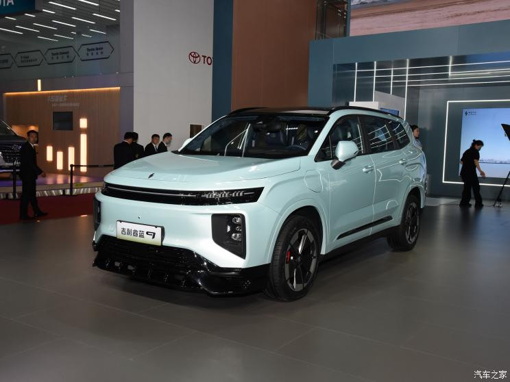 睿藍(lán)汽車 睿藍(lán)9 2023款 470km 旗艦版