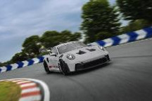 保时捷911 GT3 RS赛道机器中国限量发售，售价3,009,992元