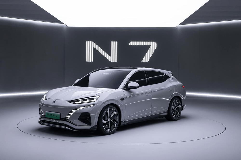騰勢(shì)N7-2.png