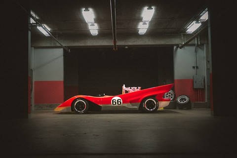 图片：Type 66赛车融合品牌标志性设计及路特斯赛车经典色涂装 (1).jpg