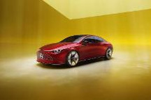 梅赛德斯-奔驰CLA级概念车亮相慕尼黑，其量产车型将在北京奔驰工