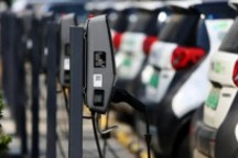 2000万辆电车的充电生意，没人想被聚合平台赚差价