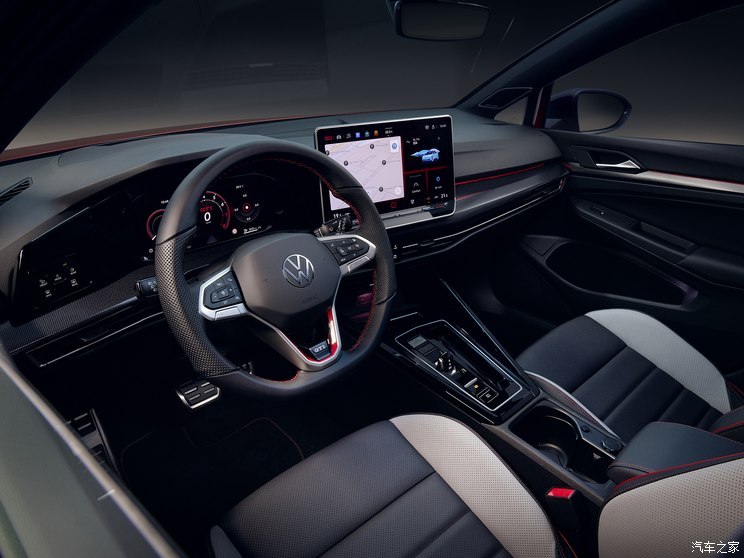 大眾(進(jìn)口) 高爾夫(進(jìn)口) 2024款 GTI 基本型