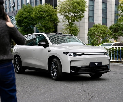 50万内品价比最高SUV!零跑C10开启预售:15.18万起