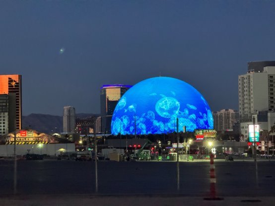 ���ƿƼ�����CES��Ϊȫ��AI ROBOT�ṩ����׼������