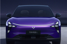 国内首次！极越CEO直播测纯视觉自动驾驶：比特斯拉谁更强