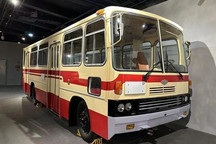 公交优先通行 北京试点公交信号灯优先