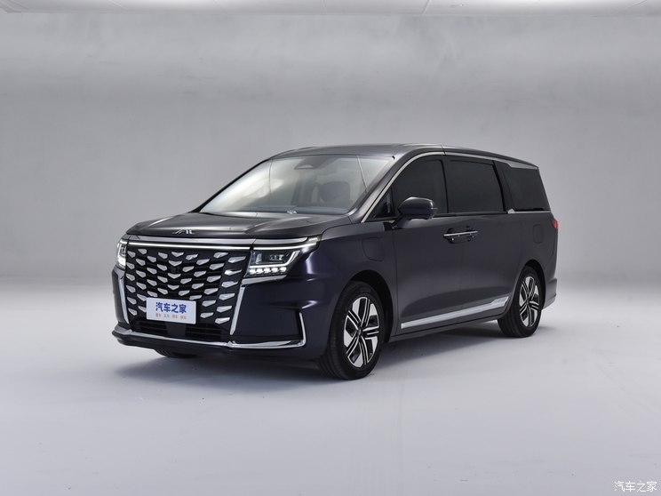 江汽集團(tuán) 瑞風(fēng)RF8 PHEV 2024款 智聆版 1.5T 150KM 尊貴型
