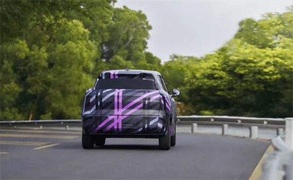 比亞迪全新小型SUV“元UP”路試諜照曝光：今年3月有望上市