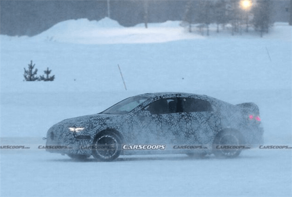 “翘臀”设计超亮眼！全新梅赛德斯-AMG CLA 纯电车型谍照曝光