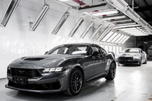 福特Mustang Dark Horse新车到港!