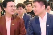 王凤英“挥刀”小鹏,砍向更深处