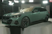 春季发布 宝马i5 Touring预告+实车图