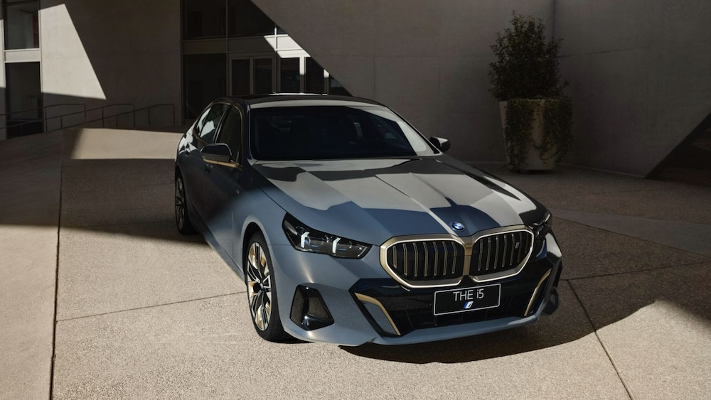 油電同價(jià)43.99萬(wàn)起 全新BMW 5系上市