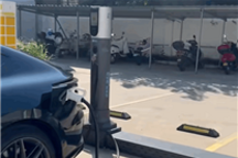 极越夏一平：假期电车不要在服务区充电 下高速4分钟充上电