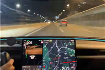 超200km/h!男子开特斯拉把市区道路当赛道 官方通报:刑拘