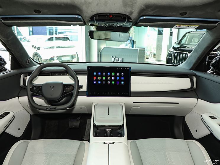 嵐圖汽車 嵐圖知音 2024款 四驅(qū)全球版