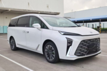 别克全新GL8陆尊谍照曝光，设计升级搭载分体式大灯组