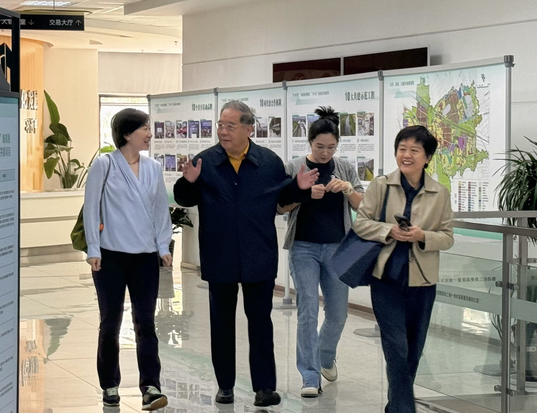 中國汽車工程學會名譽理事長、中國汽車人才研究會名譽理事長付于武蒞臨蓋世汽車走訪交流