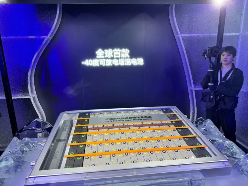 增混電池的續航干到400公里！等等黨這次贏麻了