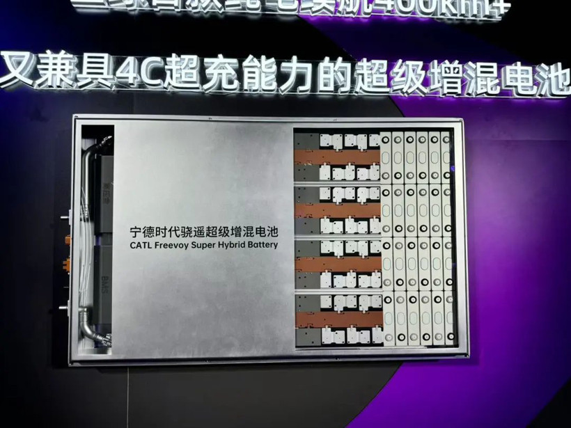 增混電池的續航干到400公里！等等黨這次贏麻了