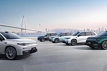零跑C10新OTA升级:记忆泊车、无麦K歌等15项功能亮相