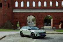 岚图知音全球版挪威首发，5C超充技术引领纯电出行新趋势