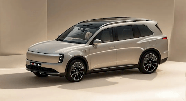 問界M8外觀渲染圖曝光：環形燈帶上車 前臉與問界M9大不同