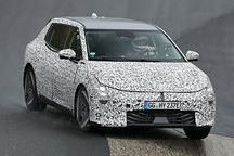 有望2025年發(fā)布 定位緊湊型兩廂車 起亞EV4 hatchback諜照