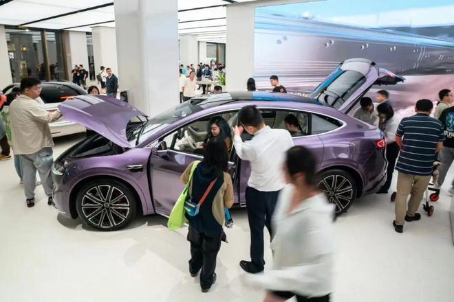 “銀十”，新車賣瘋了