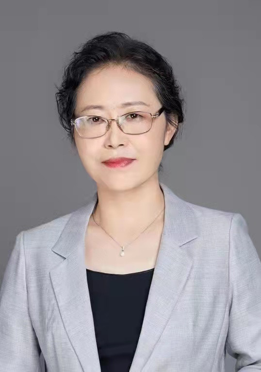 中國汽車圈，盛產“女掌門”？