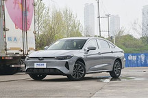 奇瑞風(fēng)云推出11月購(gòu)車優(yōu)惠政策 風(fēng)云A8享2萬(wàn)元現(xiàn)金直降
