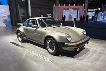 2024進(jìn)博會(huì)：保時(shí)捷911 Turbo（930）國(guó)內(nèi)首發(fā)