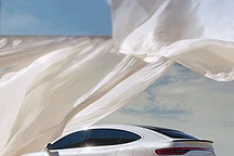 鸿蒙智行R7/S7系列OTA升级：离车泊入、NCA环岛通行等功能增强