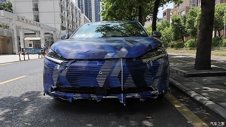 比亚迪秦L EV谍照曝光：9.98万起售，设计焕新，销量再攀高峰